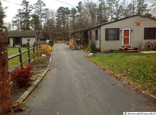 4043 Ridgeway Rd, Manchester, NJ 08759