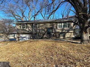 11002 Olin Ave, Omaha, NE 68144
