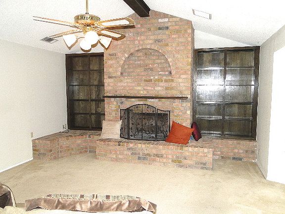 2nd image of 4300 Gleneagles Dr