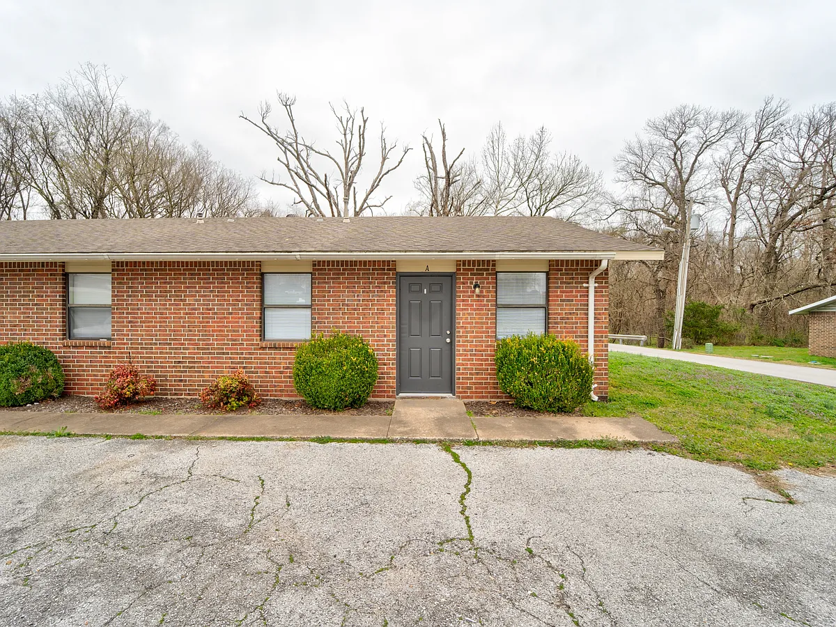 Building Photo - 220 Brooke Lynn Dr