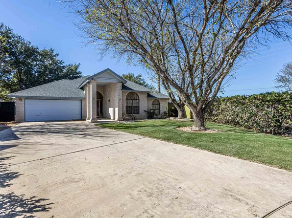 1622 Eagle Trace Dr, Laredo, TX 78045