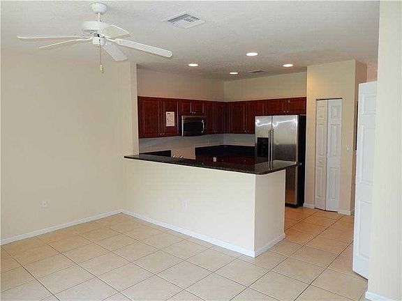 2nd image of 2725 SW 83rd Ave #102