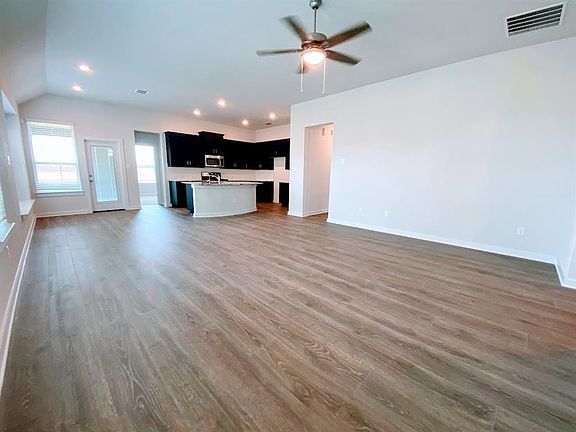 5th image of 233 William Moon Way