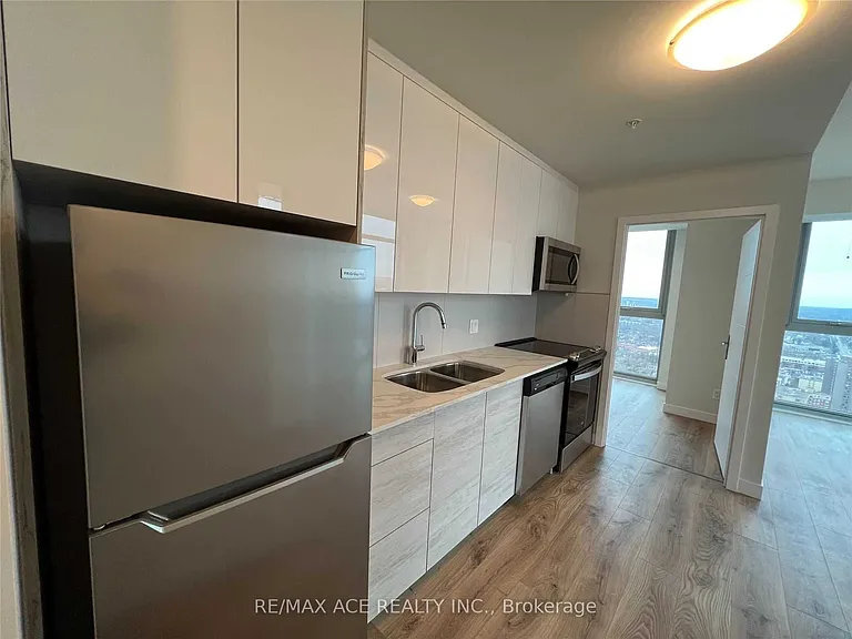 60 Frederick St #3209 — Photo 6