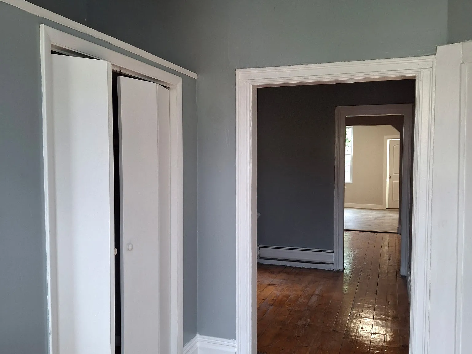 2 bed, 750 sqft, $1,995 — Photo 2