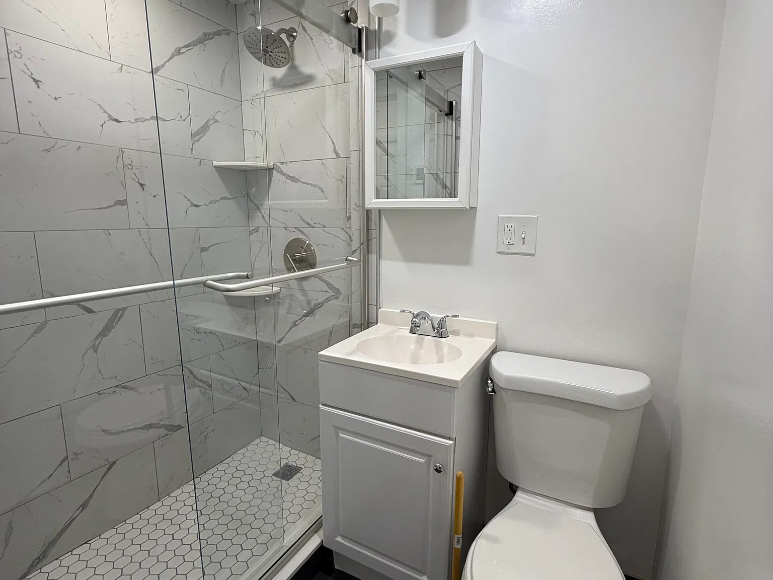 Studio, 9999 sqft, $2,100 — Photo 4