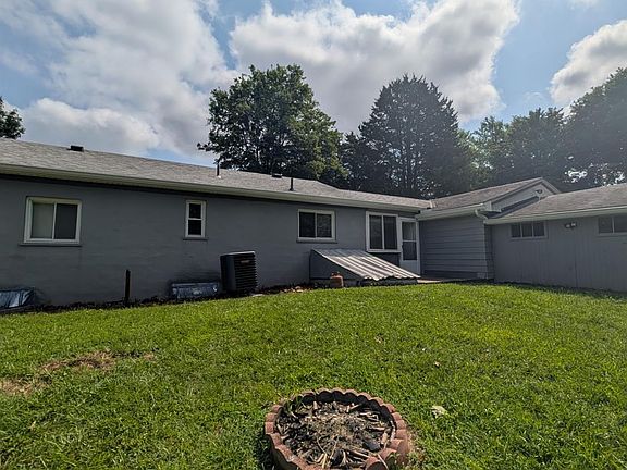 3rd image of 10541 Eltzroth Rd