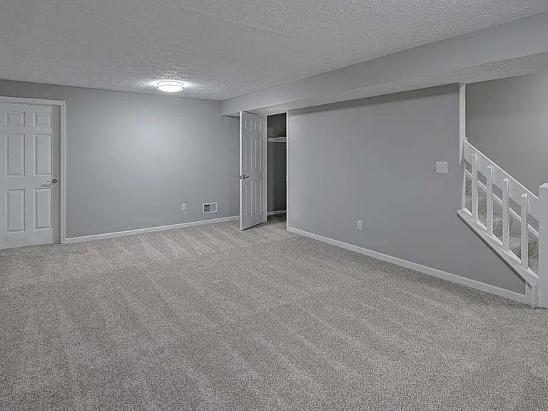 McNaughten Woods Townhomes — Photo 25