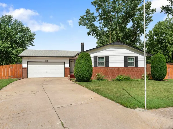 1417 Shelly Ct, Mulvane, KS 67110