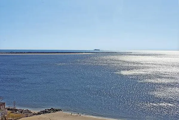 Sold by Fillmore | media 45