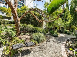 1331 N Olive Dr APT D, West Hollywood, CA 90069