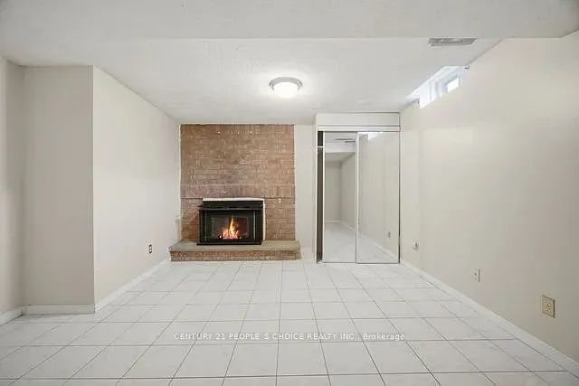 5723 Riverside Pl #BASEMENT — Photo 17