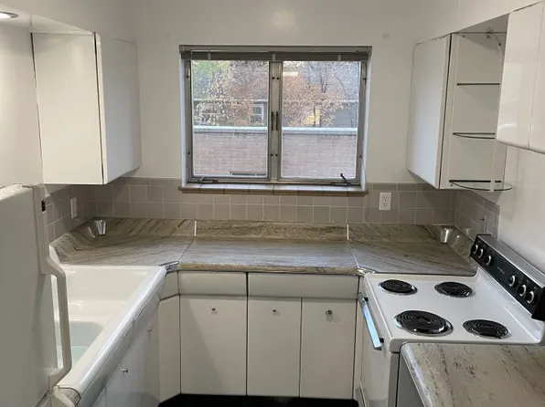 421 5th St W, Billings, MT 59101