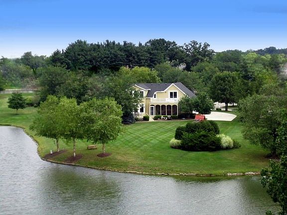 3rd image of 6948 Lakeside Ct