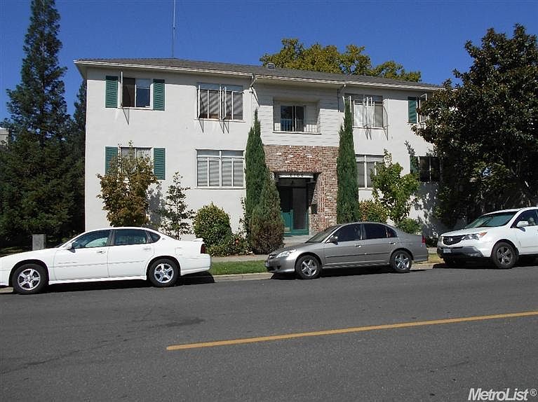1st image of 2100 27th St