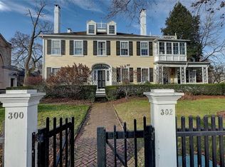 300 Angell St, Providence, RI 02906