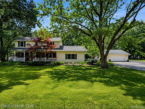 3rd image of 1230 Bald Eagle Lake Rd