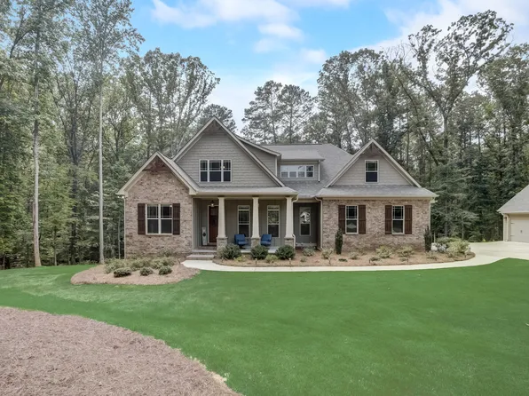130 Haddock Point, Brooks, GA 30205