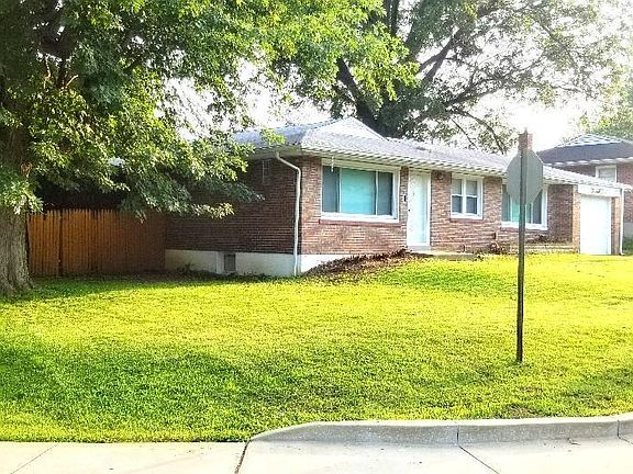 2nd image of 1320 Northumberland Dr