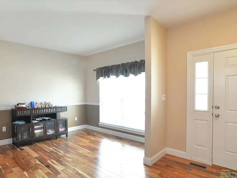 1425 Red Oak Plantation Dr — Photo 5