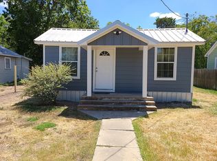 603 E Morgan Ave, Cuero, TX 77954