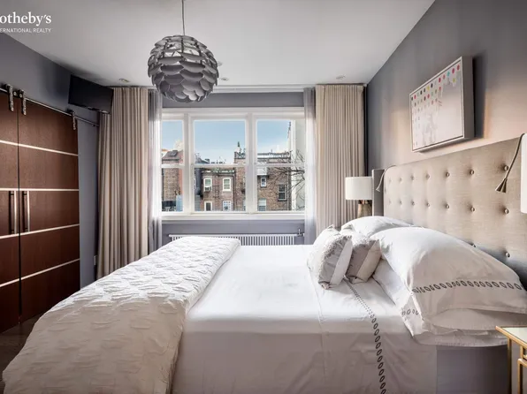 69 Washington Place image 10 of 25