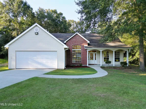 250 Stone Hollow Trce, Carriere, MS 39426