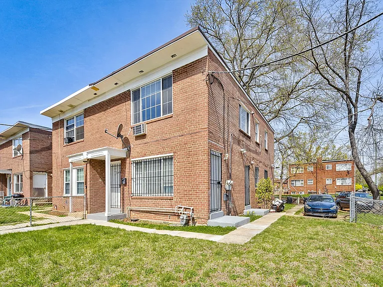 1244 Savannah Pl SE #B — Photo 30