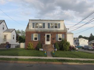 748 Stuyvesant Ave, Lyndhurst, NJ 07071