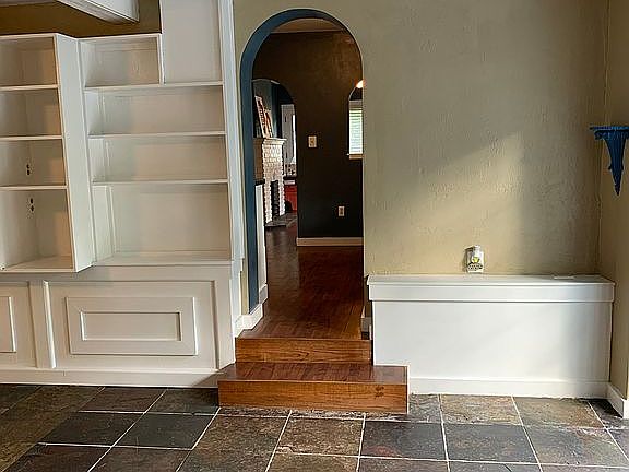 5th image of 501 Conrad Dr