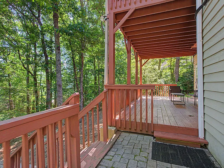 35 Windsong Dr — Photo 48
