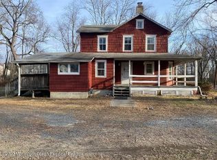 352 Asbury Rd, Farmingdale, NJ 07727