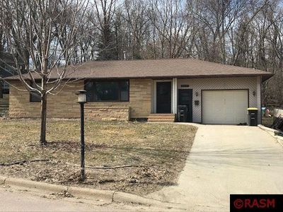 829 McGill Pl, Saint Peter, MN, 56082