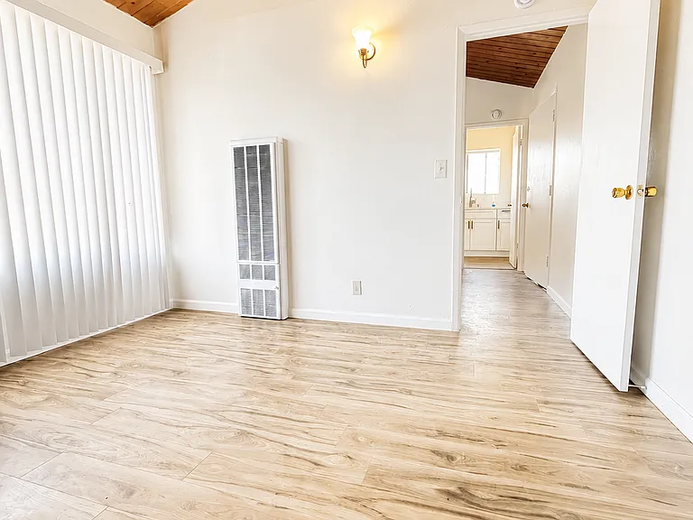 845 Bancroft Way #L — Photo 6