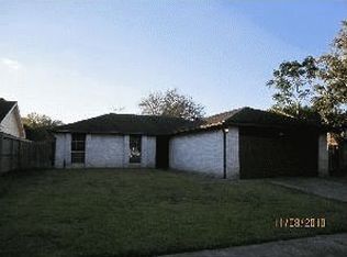 6822 Zapata Dr, Houston, TX 77083