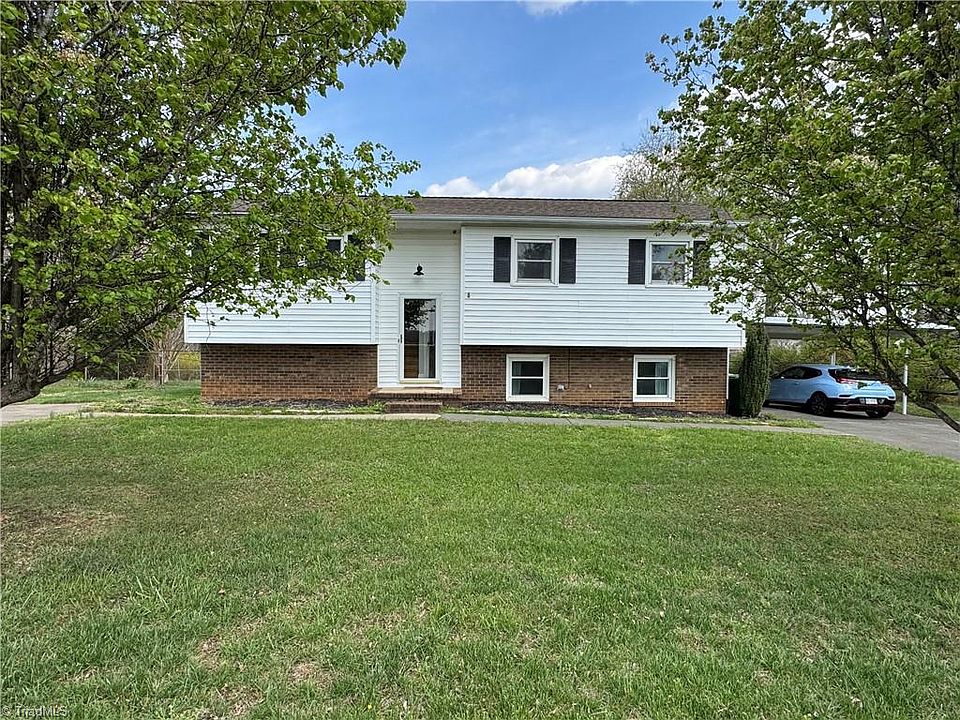 1st image of 2741 River Ridge Rd