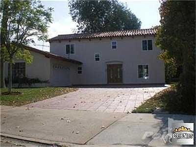 1st image of 85 Lloyd Ct