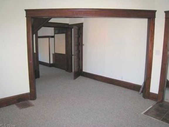 3rd image of 612 & 614 E Buchtel Ave #614