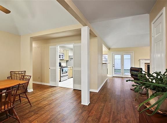5th image of 3202 Andrea Ln