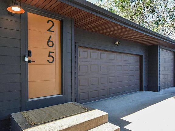 3rd image of 265 119th Ave NE
