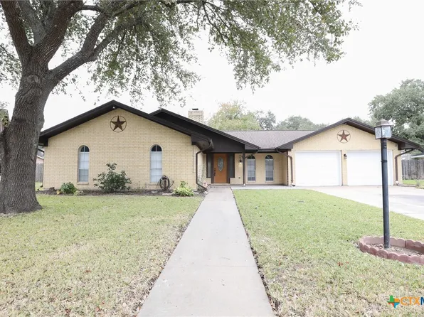 107 Merlin St, Victoria, TX 77904