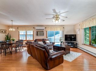 30 Florida Rd, Somers, CT 06071