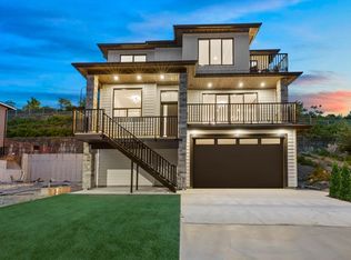 10490 McVeety St, Maple Ridge, BC V2W 0K3