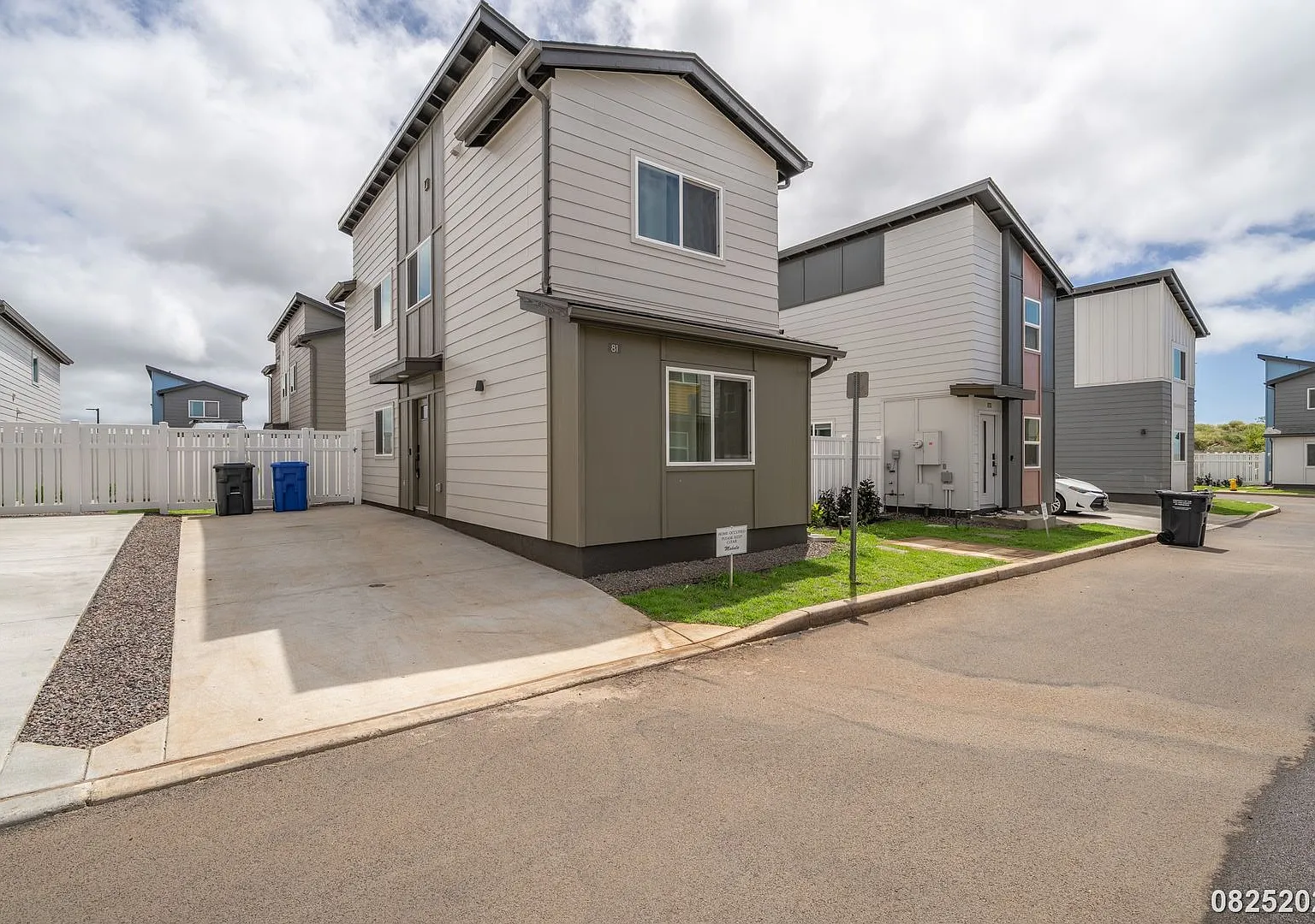 Available Now! Brand New 3-Bdrm, 2-Bath Home In Ahakea At Ho'Opili In Ewa Beach — Photo 1