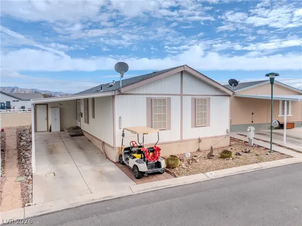 221 Montecito Dr, Pahrump, NV 89048