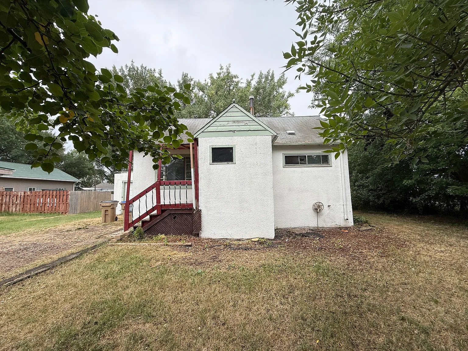 104 36th Ave SE — Photo 3