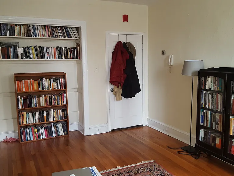 Pine Court — Photo 16
