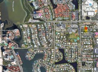 750 Myrtle TER, NAPLES, FL 34103