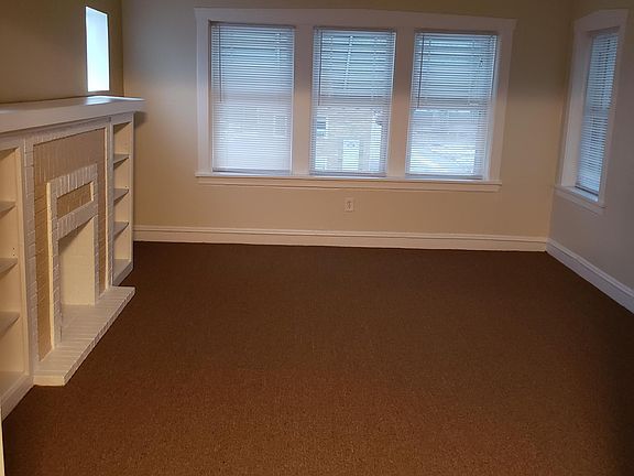 4th image of 1011 S 15th Ave