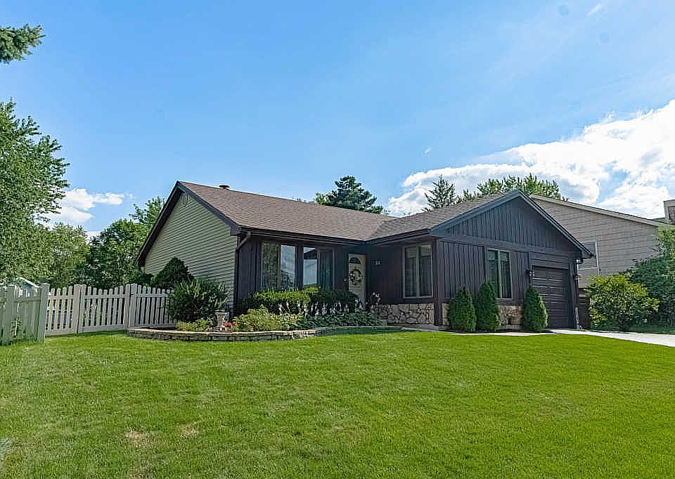 1st image of 13823 W Shady Ln